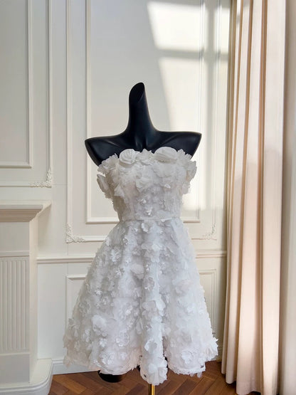 Cute A line Spaghetti Straps White Flowers Formal Short 8th Grade Homecoming Dress Summer Middle School Hoco Dresses Birthday Outfits W983