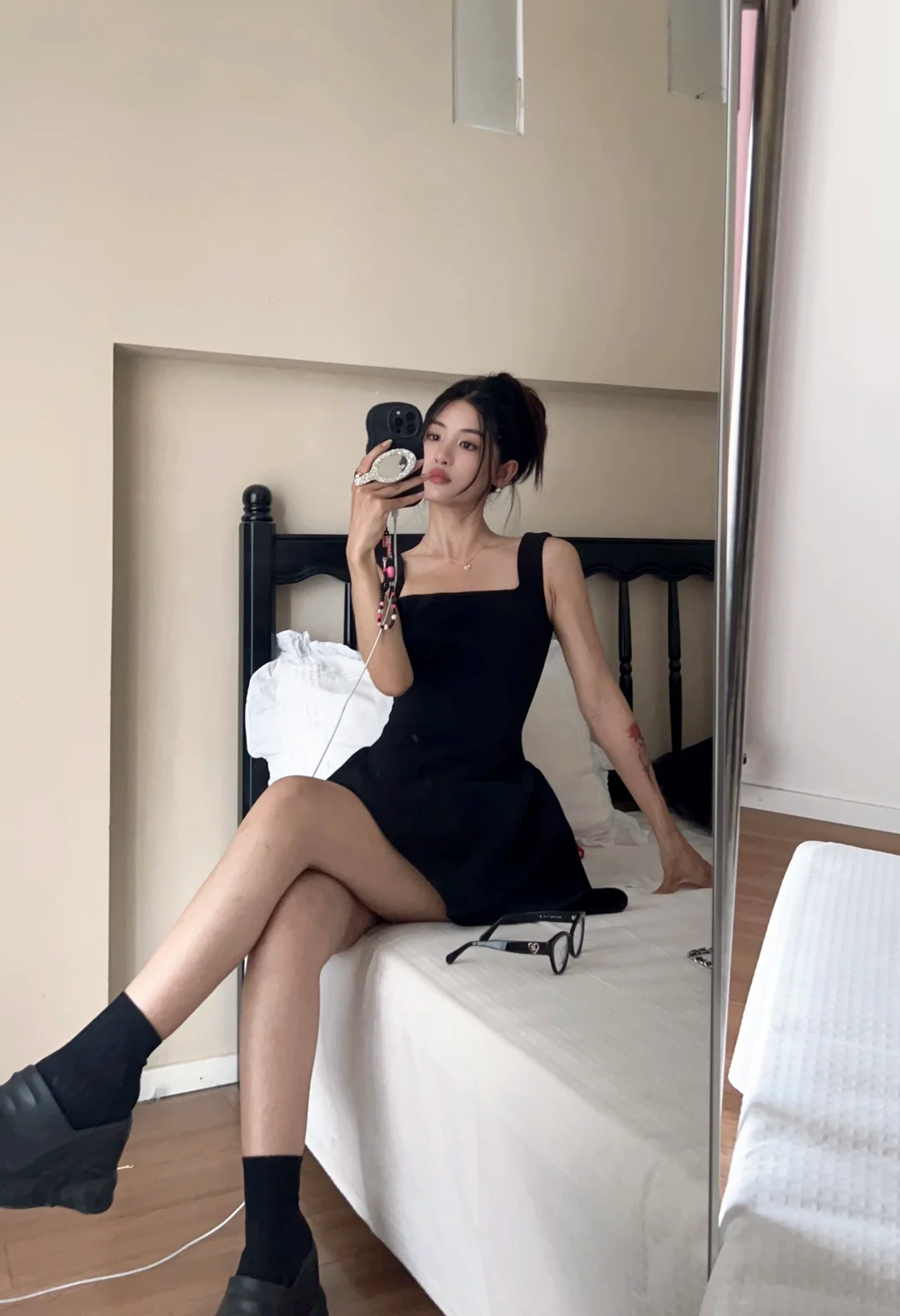 Simple A Line Square Neck Little Black Dress Satin Formal Short 8th Grade Homecoming Dress Summer Middle School Hoco Dresses Birthday Outfits W996