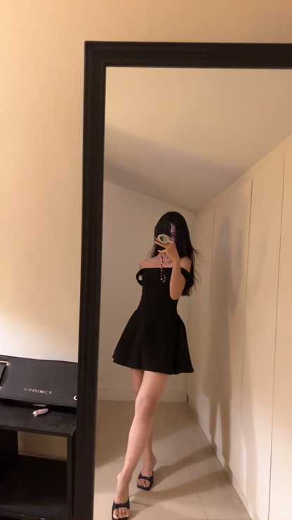 Simple A Line Square Neck Little Black Dress Satin Formal Short 8th Grade Homecoming Dress Summer Middle School Hoco Dresses Birthday Outfits W997