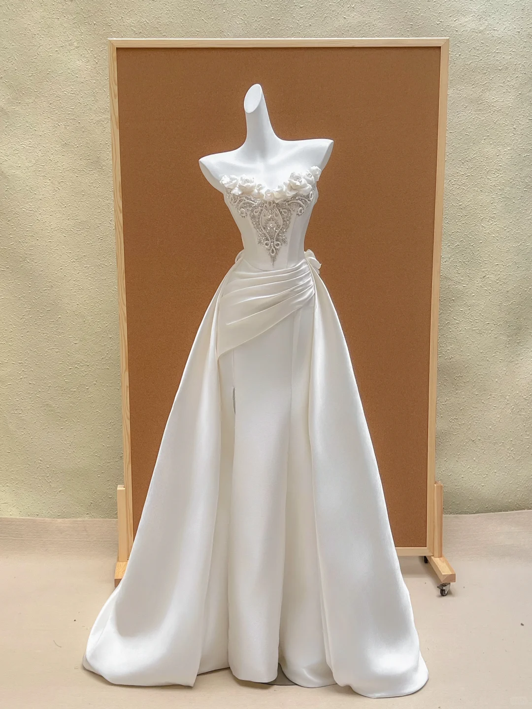 Pretty Wedding Dress Sheath Sweetheart White Satin Long Wedding Dresses Bridal Gowns WD017