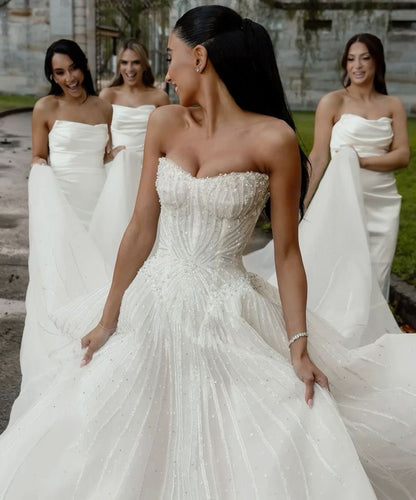 Pretty Wedding Dress Ball Gown Sweetheart White Sequin Long Wedding Dresses Bridal Gowns WD045