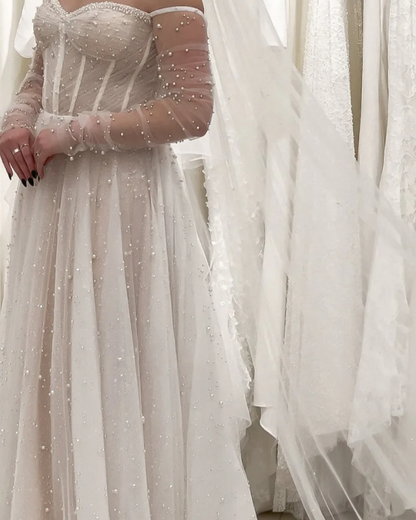 Romantic Bridal Gown Ball Gown Off The Shoulder White Tulle Pearls Floor Length Long Sleeves Wedding Dresses Minimalist Bridal Gowns WD050