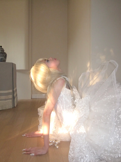 Pretty Wedding Dress Ball Gown Square Neck Sequin White Long Luxury Wedding Dresses Bridal Gowns Brides Gown WD080