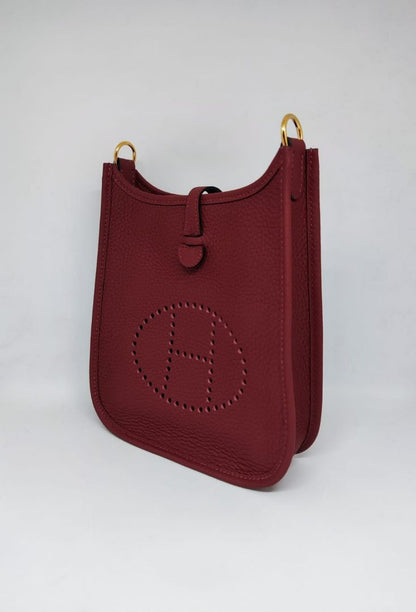 Hermès rouge H Mini evelyne crossbody bag