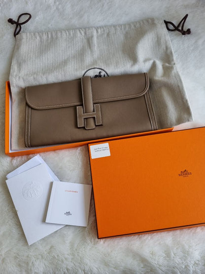 Hermes Etoupe Swift Leather Elan Jige 29 Clutch