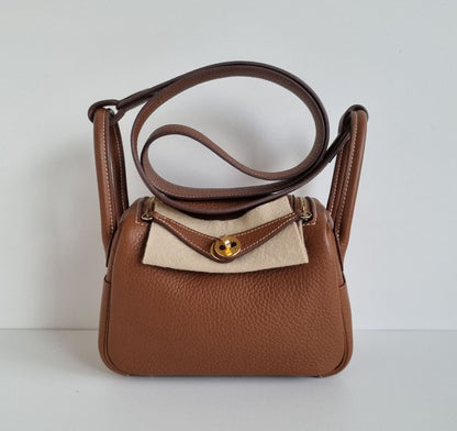 Hermès Gold Leather Lindy Mini Shoulder Bag