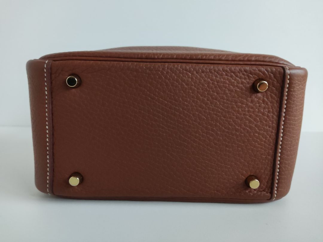 Hermès Gold Leather Lindy Mini Shoulder Bag