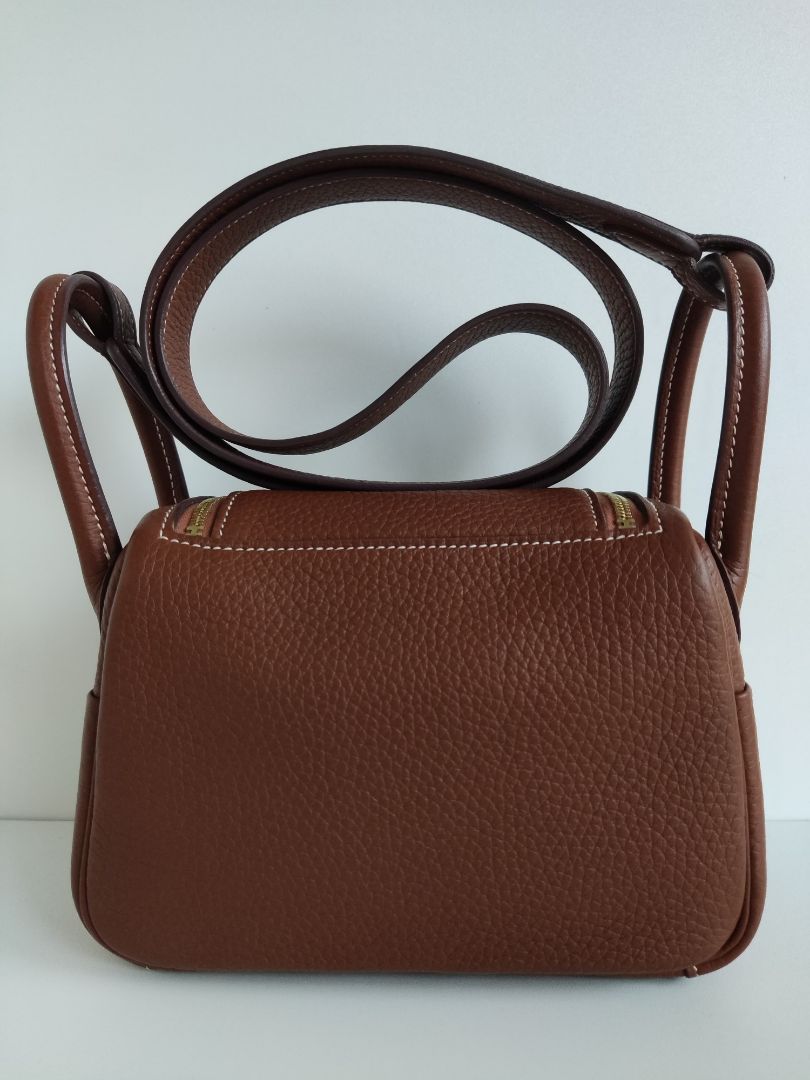 Hermès Gold Leather Lindy Mini Shoulder Bag