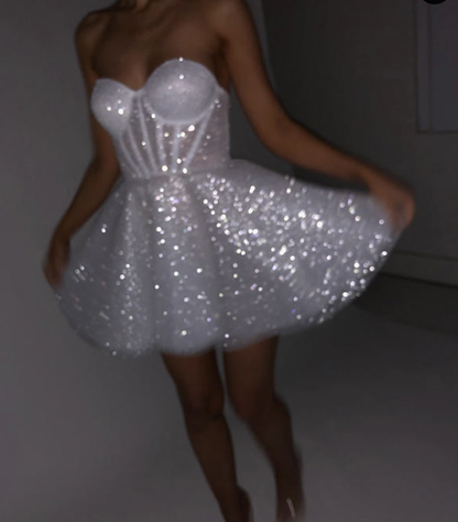 Sparkly White Sweetheart Neck Short Graduation Homecoming Dress Mini Cocktail Dress 18th Birthday Dress S930