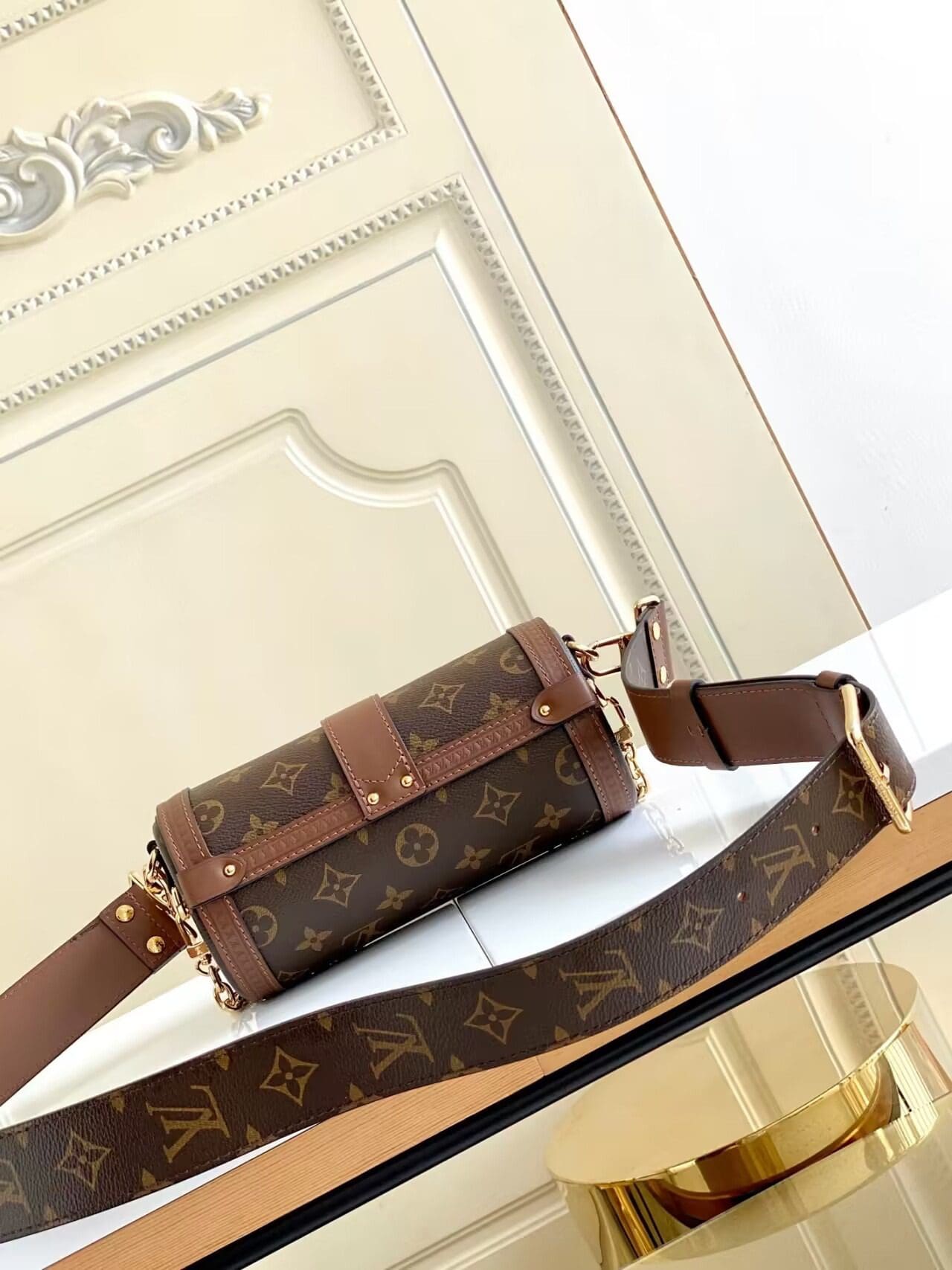Louis Vuitton M57835 Papillon Trunk