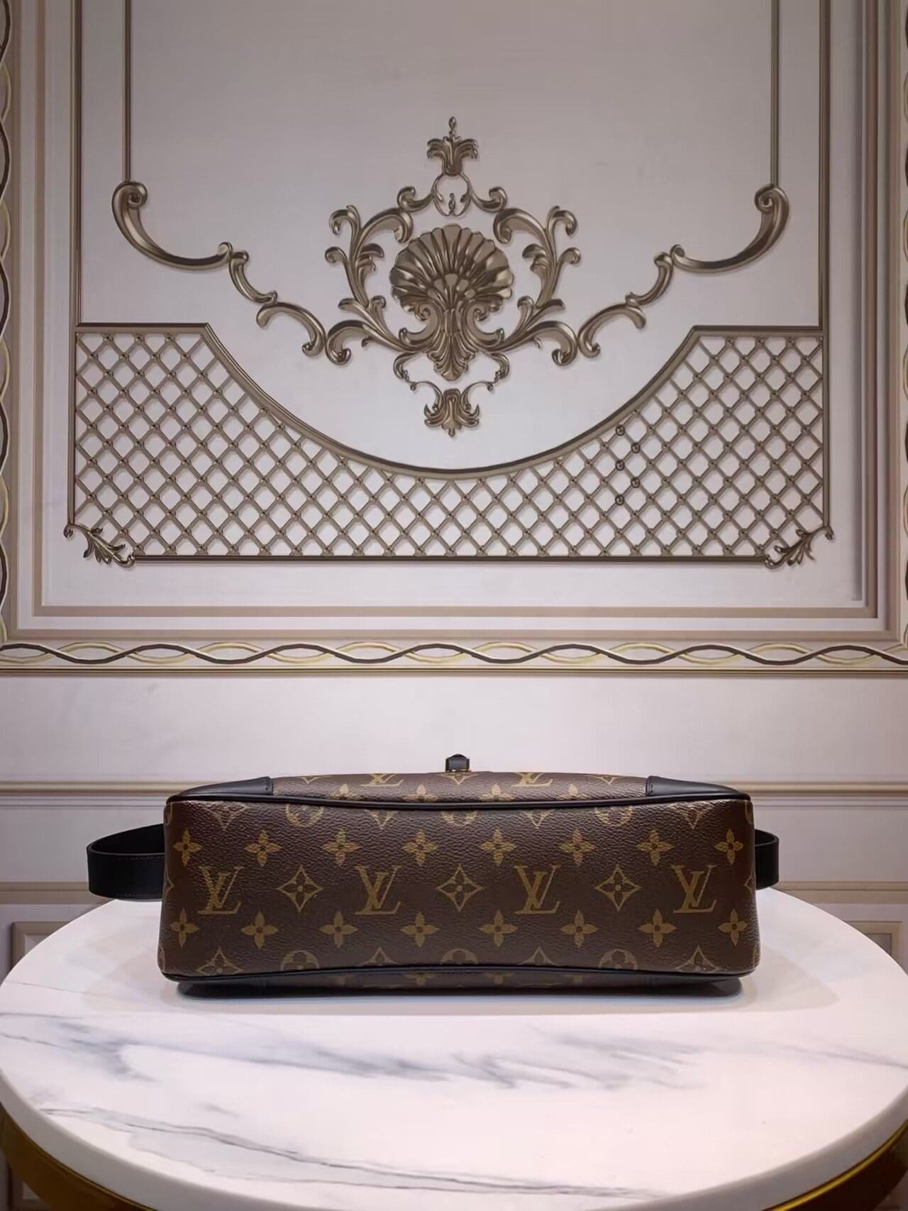 Louis Vuitton M45353 Odéon PM