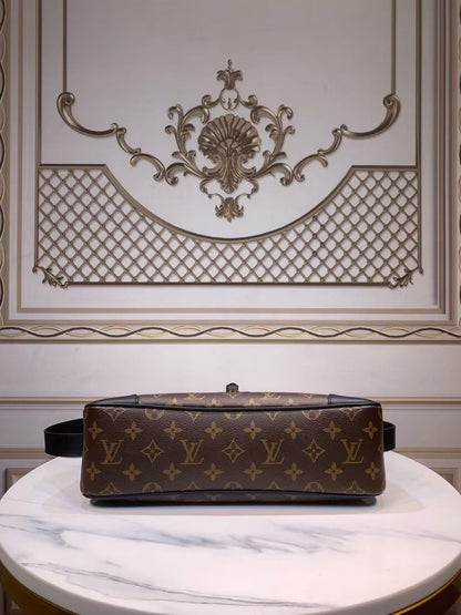 Louis Vuitton M45353 Odéon PM