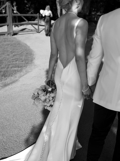 Elegant Mermaid Deep V Neck White Satin Long Sweep Wedding Dress SH2101