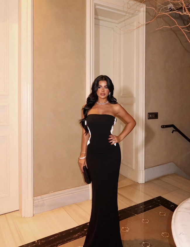 Elegant Mermaid Strapless Black Satin Long Prom Dress Evening Dress with Slit SH2140