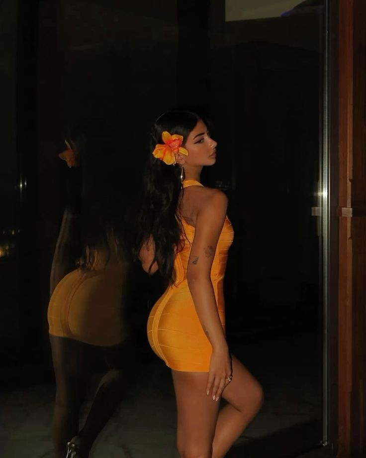 Unique Halter Orange Sheath Short Cocktail Dress Homecoming Dress S587