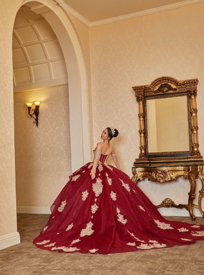 Gorgeous Red A Line Sweetheart Neck Appliques Beaded Tulle Quinceanera Dresses Ball Gown SH2557