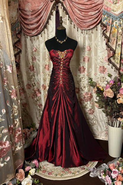 Vintage Burgundy Ball Gown Strapless Pleated Yellow Beaded Satin Long Prom Dress Evening Dress SH3733