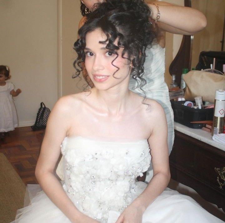 White Exquisite Ball Gown Strapless Appliques Beaded Tulle Wedding Dress SH3809