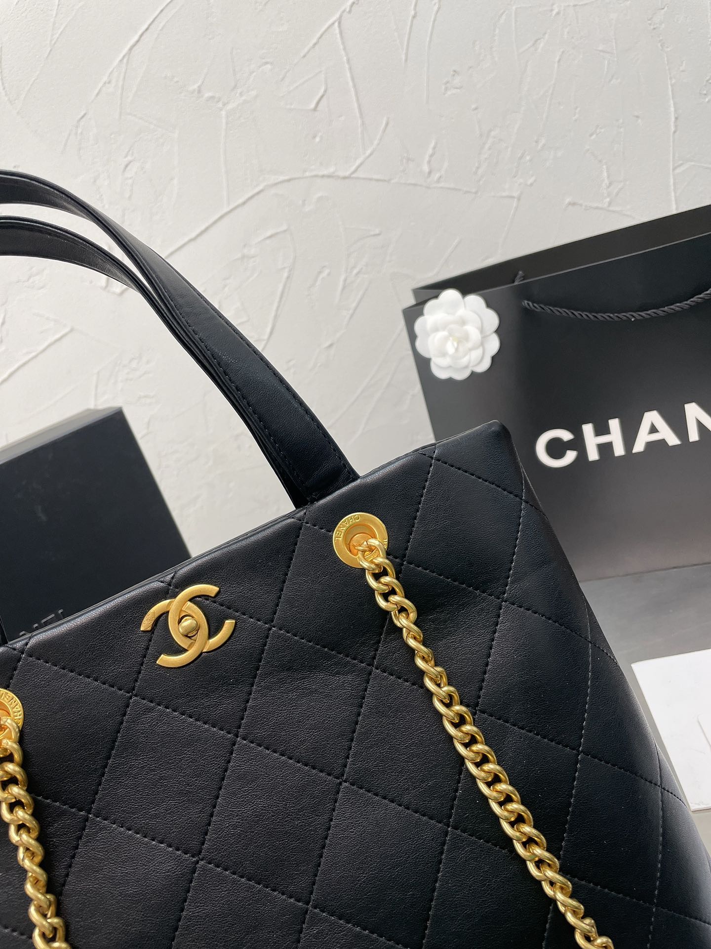 CHANEL SMALL SHOPPING TOTE