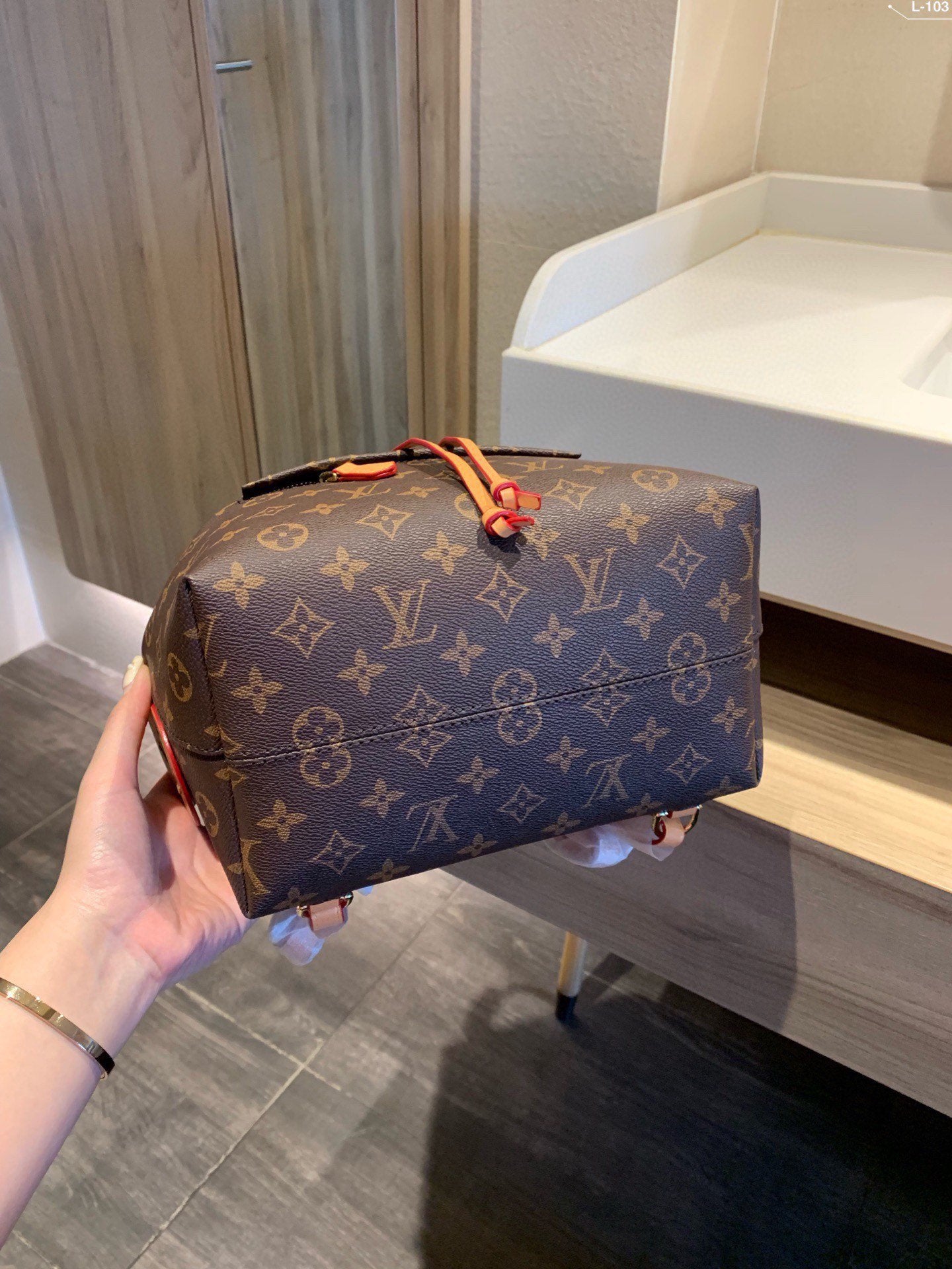 Louis Vuitton Backpack Montsouris Monogram