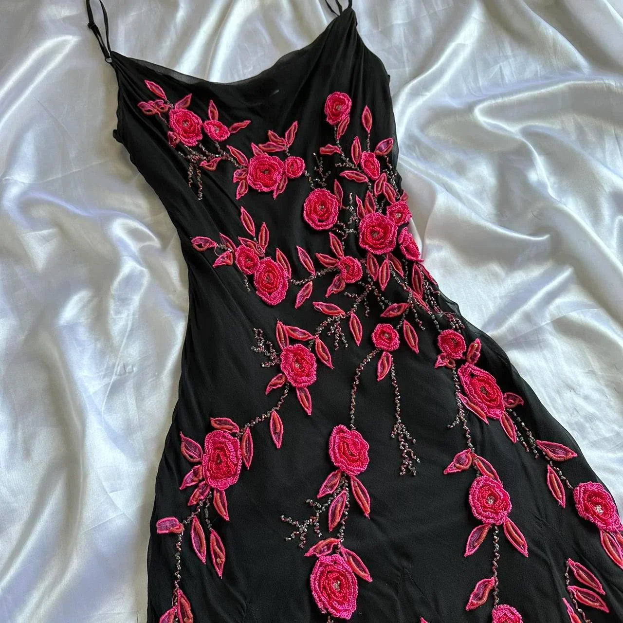 Black gorgeous delicate Beads floral applique spaghetti straps long elegant tulle ball gown evening dress gh3170