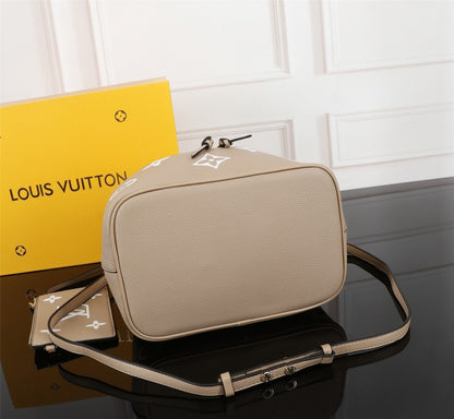 LOUIS VUITTON Néonoé MM Monogram Empreinte