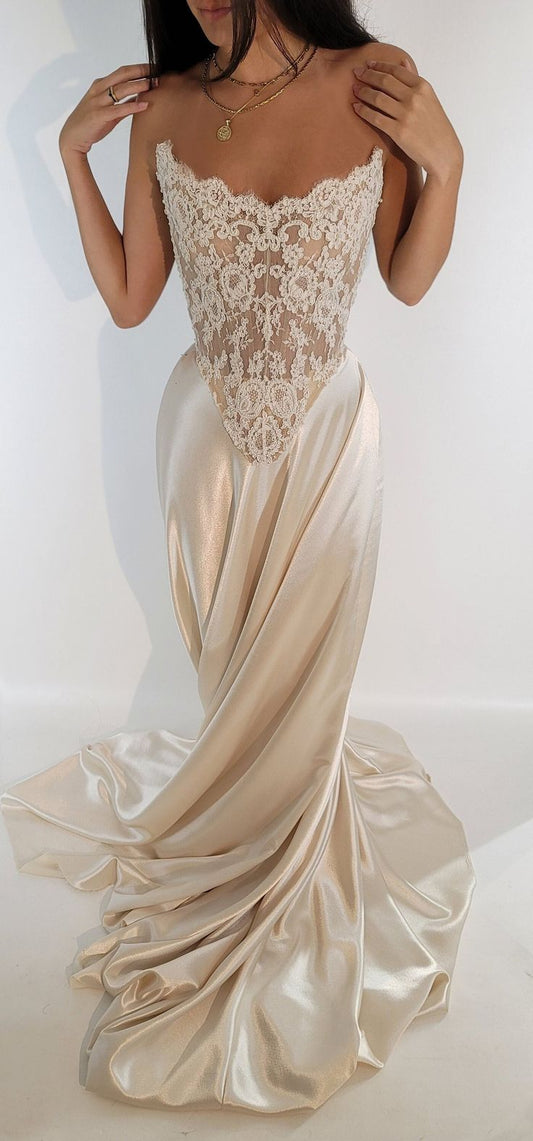 Elegant A Line Strapless Lace Satin Long Prom Dress Evening Dress SH2554
