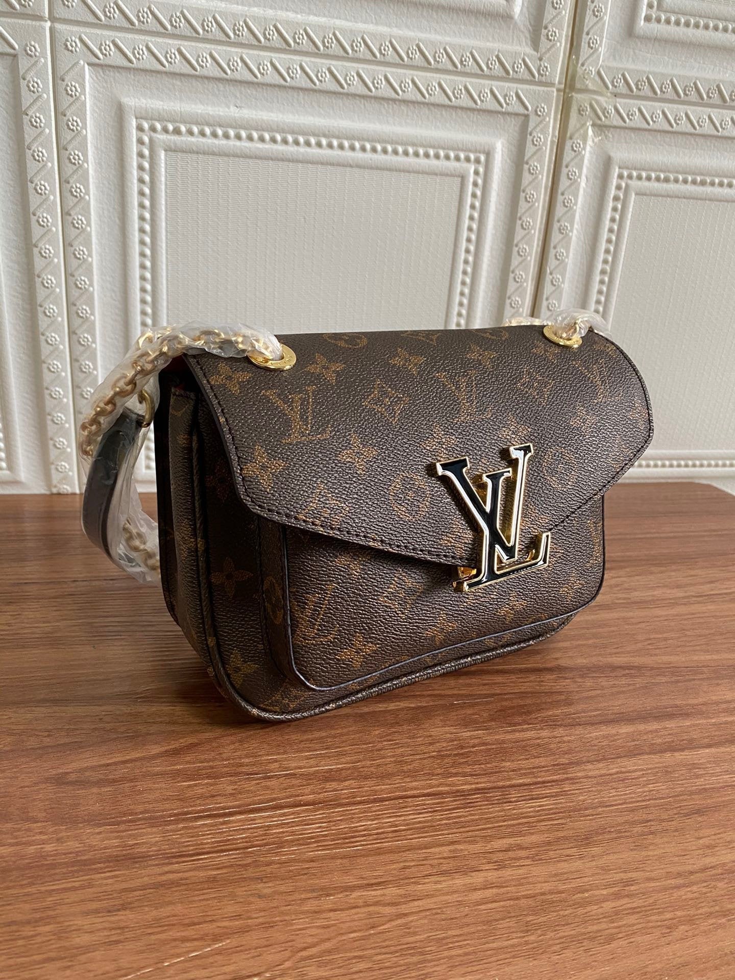 Louis Vuitton Passy