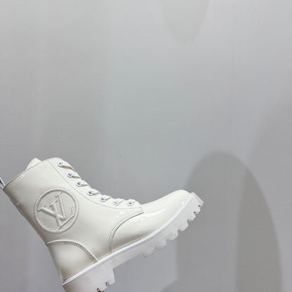 Premium LUV BOOTS 005