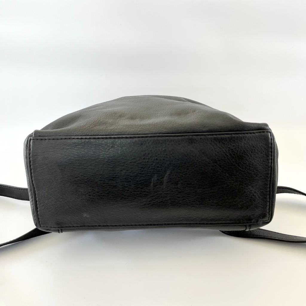 Alexander McQueen Black Leather Backpack