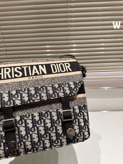 Women DIOR 30 Montaigne Avenue Bag