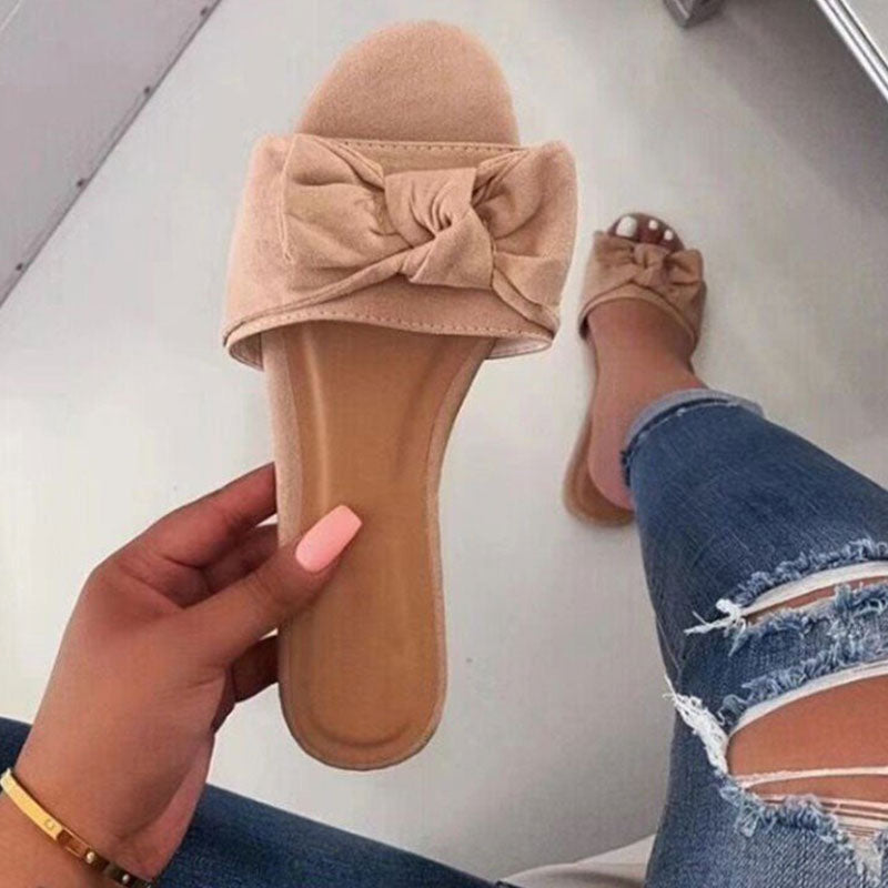 bow-embellished flip-flops