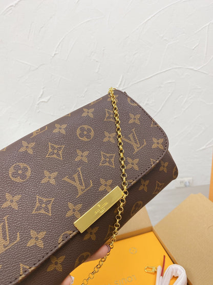 Louis Vuitton Monogram Favorite MM