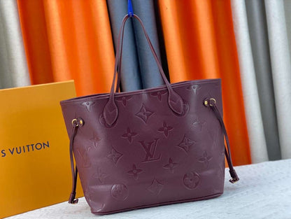 Louis Vuitton Neverfull