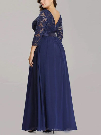 Plus Size Round Neck Lace Maxi Dress