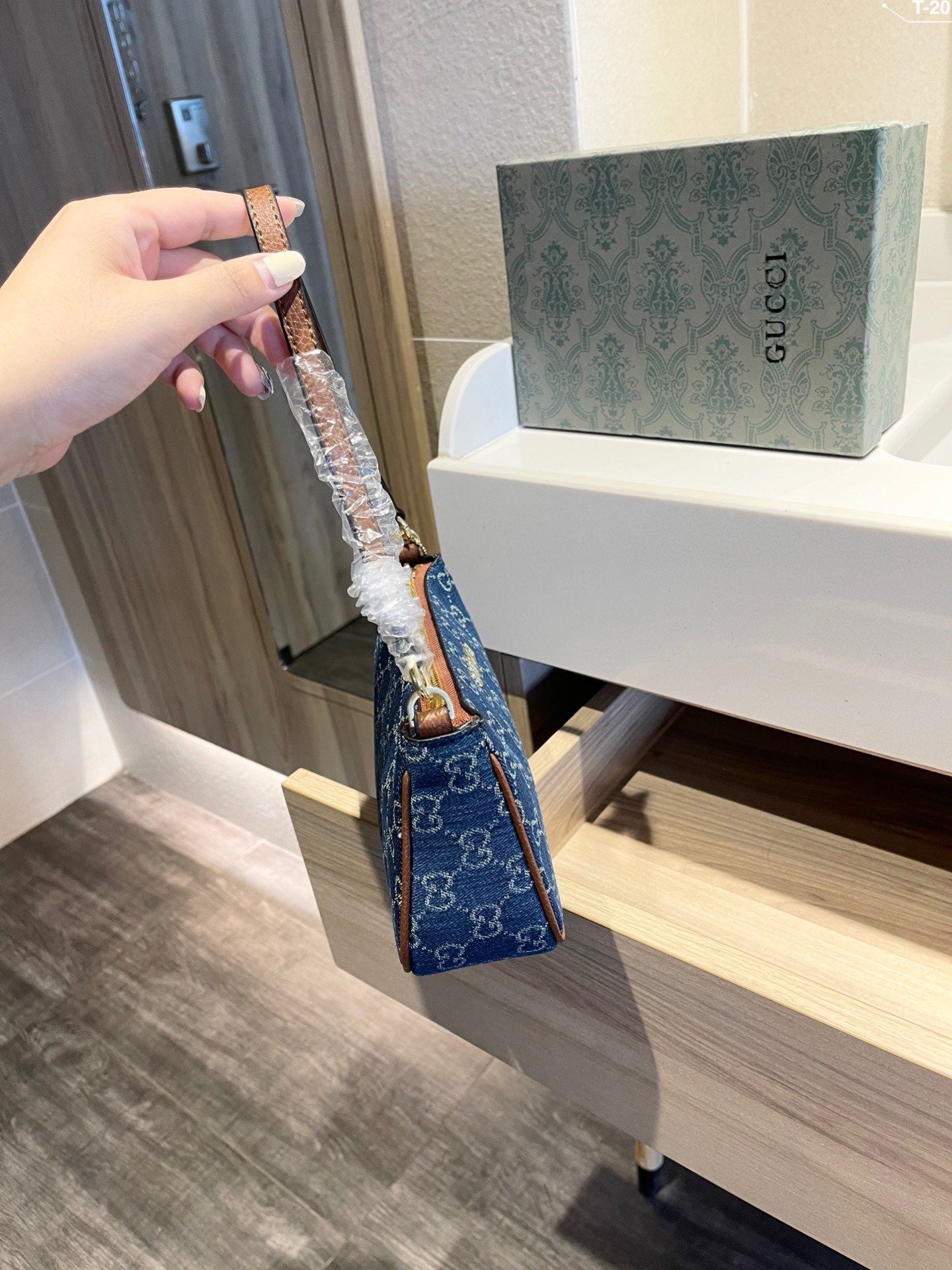 Gucci Women Ophidia GG Mini Bag Jacquard Denim