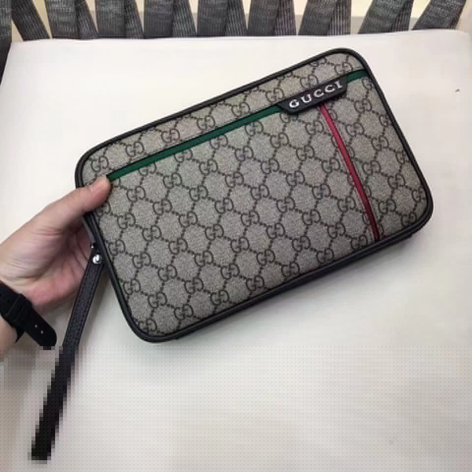 GUCCI GG CLUTCH