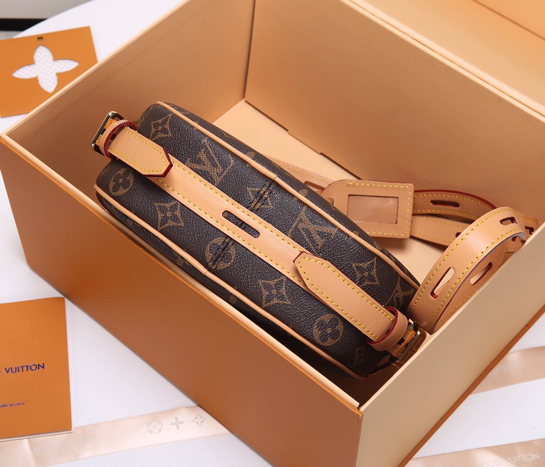 Handbags Louis Vuitton LV Boite Chapeau Souple MM