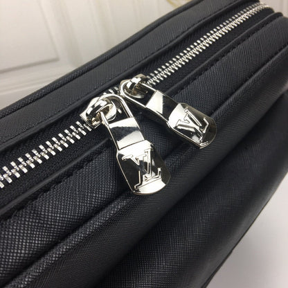 Louis Vuitton M30233 Outdoor