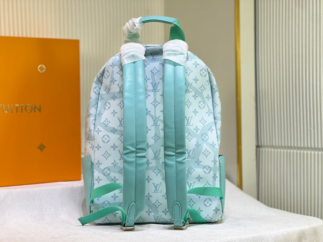 LOUIS VUITTON DISCOVERY BACKPACK CRYSTAL BLUE
