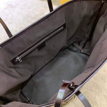 FENDI ZUCCA TOTE BAG IN BROWN AND BLACK WITH GOLD HARDWARE