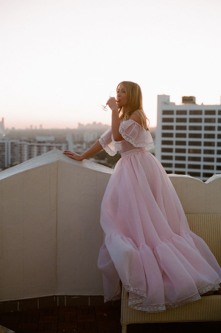 Light Pink Ball Gown Off the Shoulder Lace Organza Date Dress Prom Dress Birthday Dress SH3890