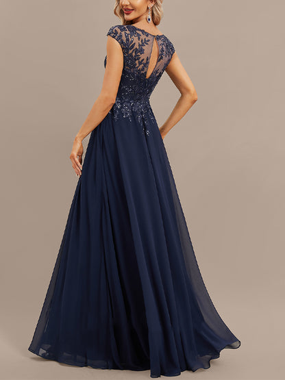 Round Neck Lace Solid Color Maxi Dress