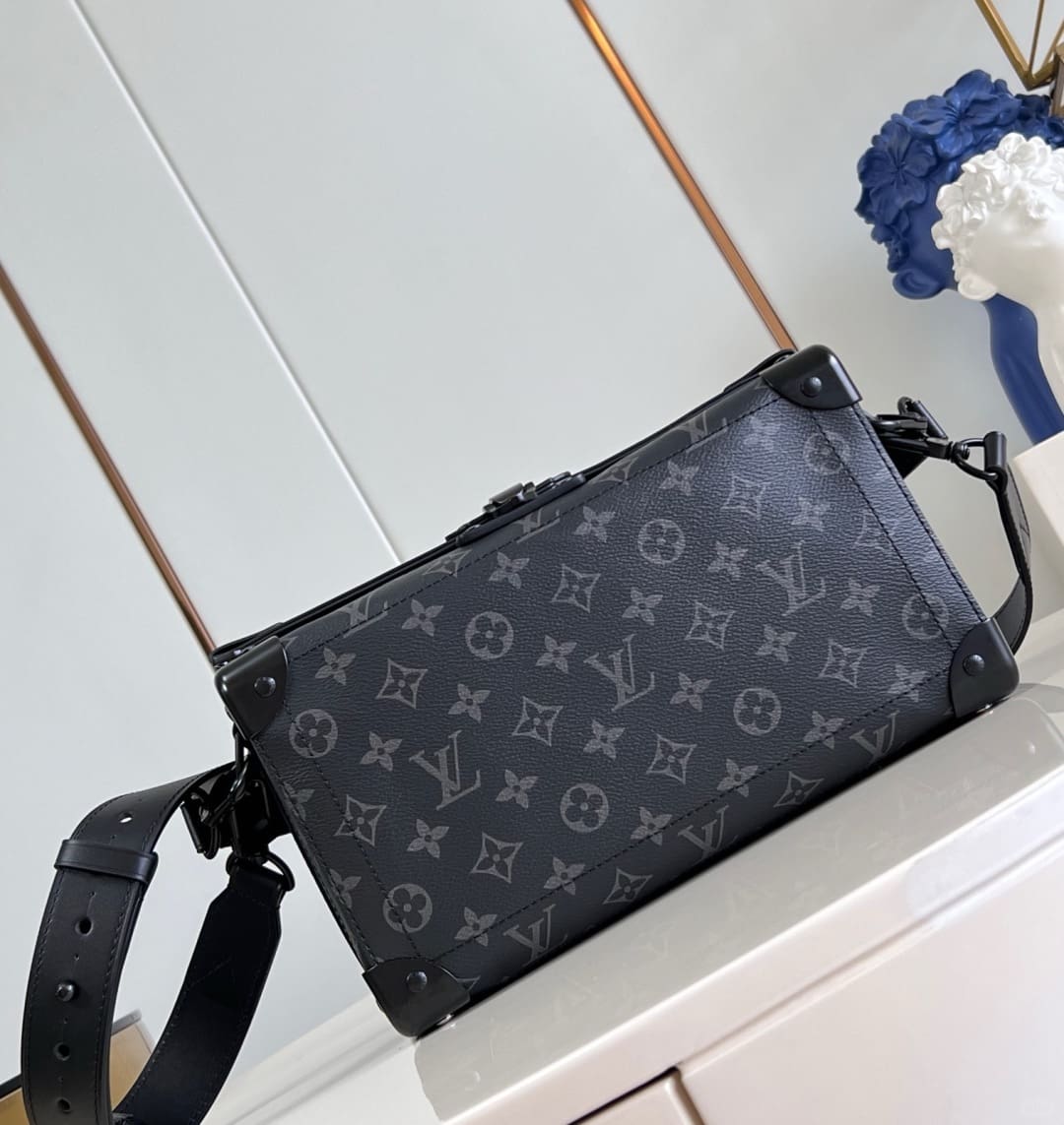Louis Vuitton M11744 Soul Trunk East West