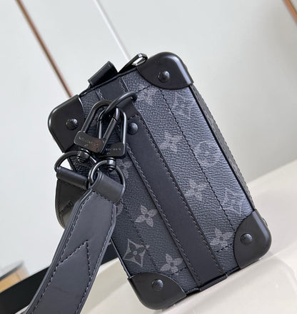 Louis Vuitton M11744 Soul Trunk East West