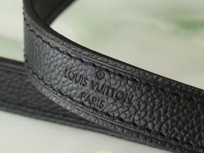 Louis Vuitton M12930 Boulogne