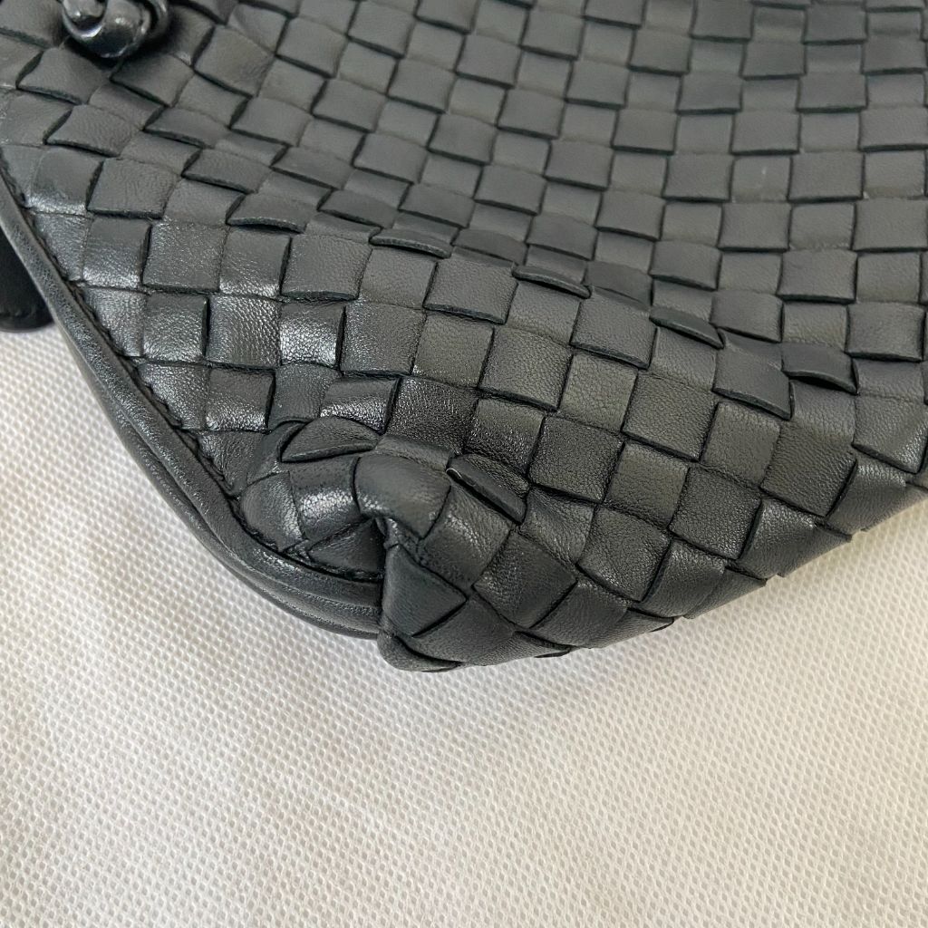 Bottega Veneta Black Intrecciato Leather Nodini Crossbody Bag