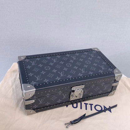 Louis Vuitton M10262 Coffret 8 Montres