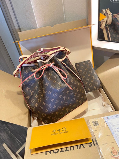 Louis Vuitton M46976 Noé