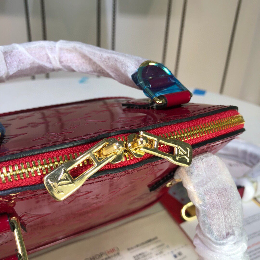Louis Vuitton Alma